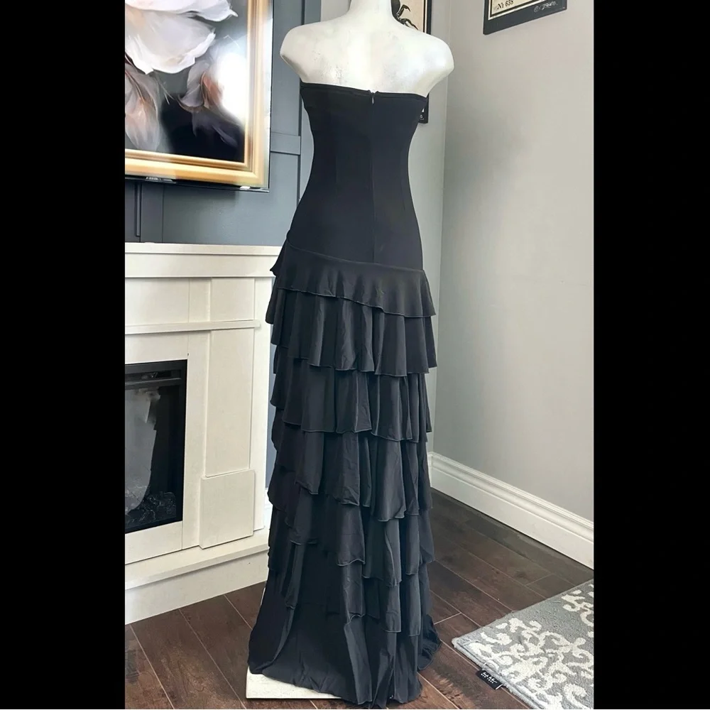 Black Strapless Ruffled Evening Gown - Picture 4 of 5